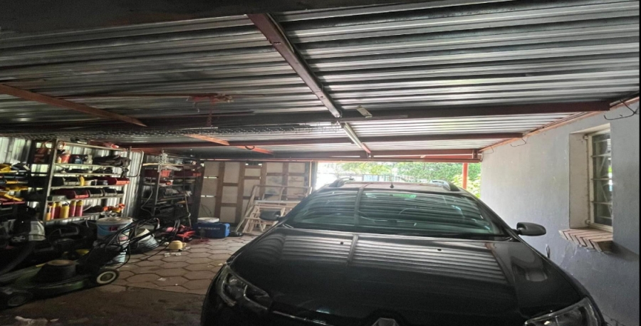 4 Bedroom Property for Sale in Noordhoek Free State